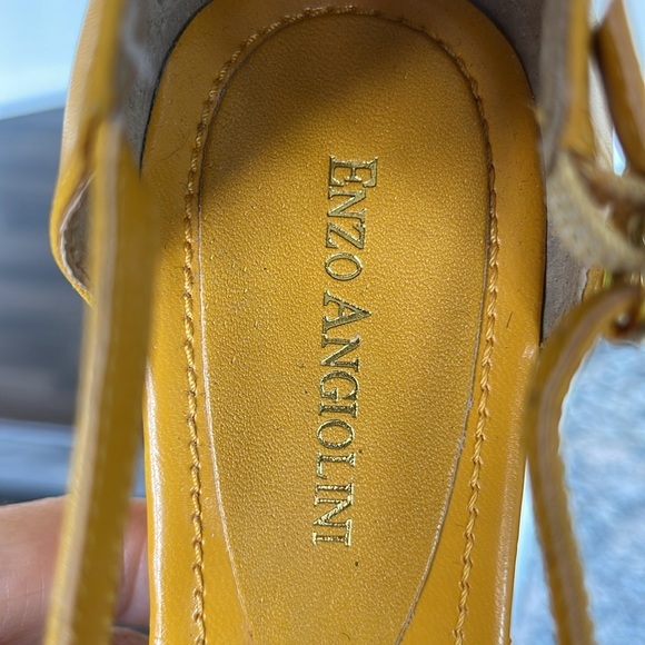 Goldenrod yellow Enzo Angiolini sandals. Size 7. Gently used. - Picture 4 of 9